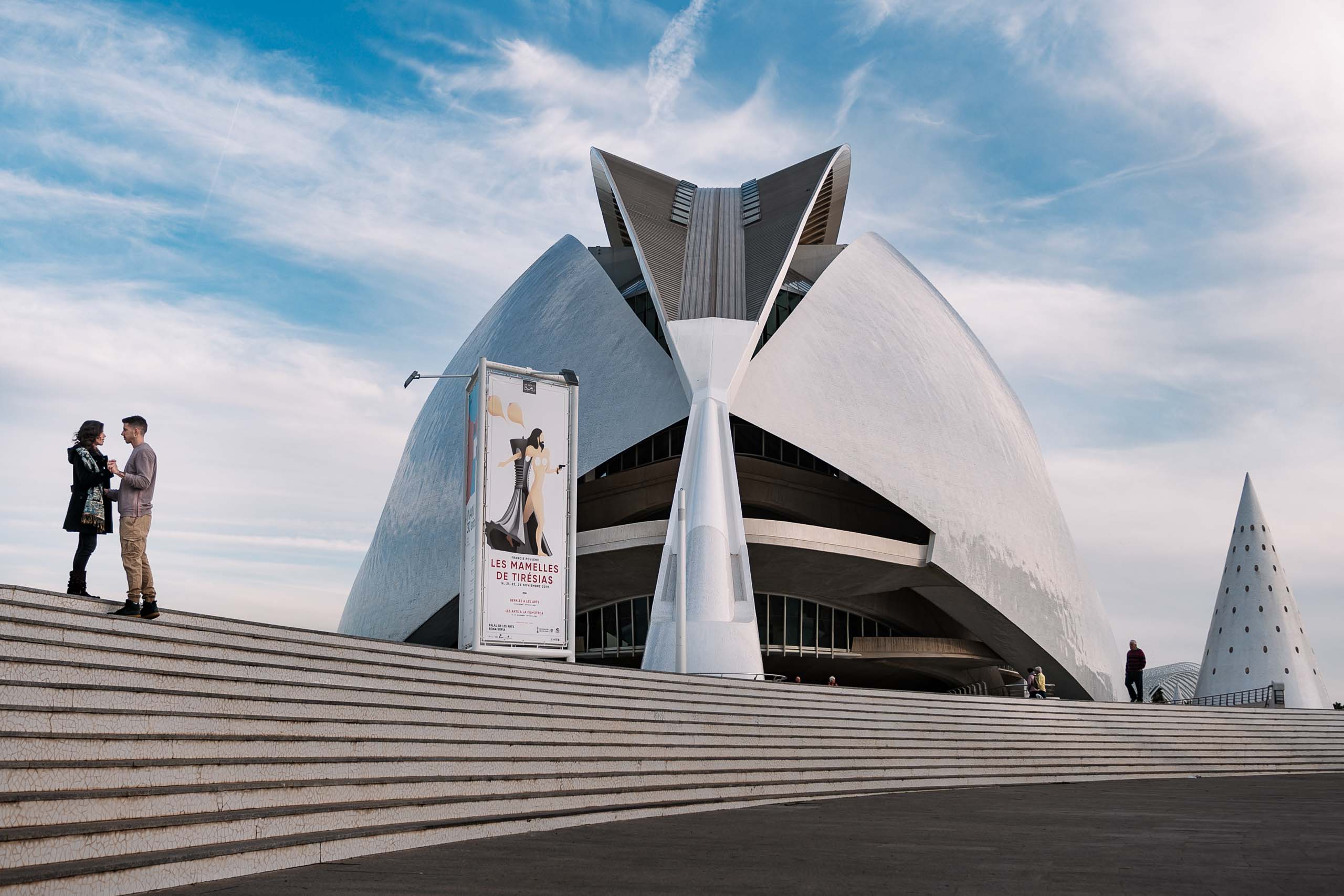 City of arts and sciences valencia spain wedding photographer martina luca 040