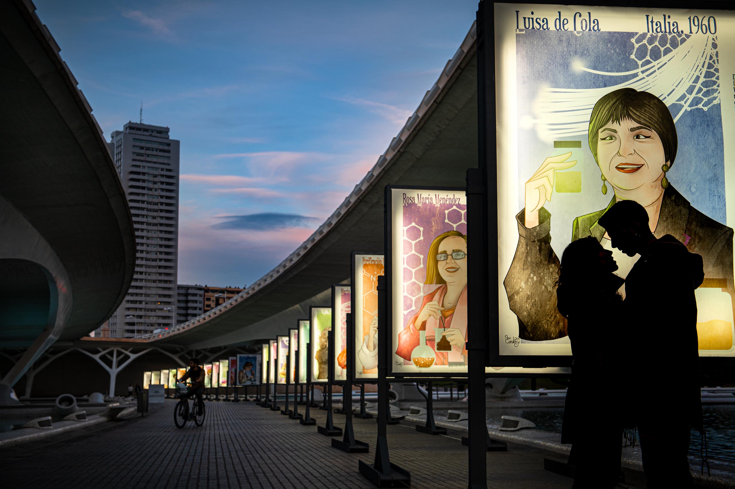 City of arts and sciences valencia spain wedding photographer martina luca 080